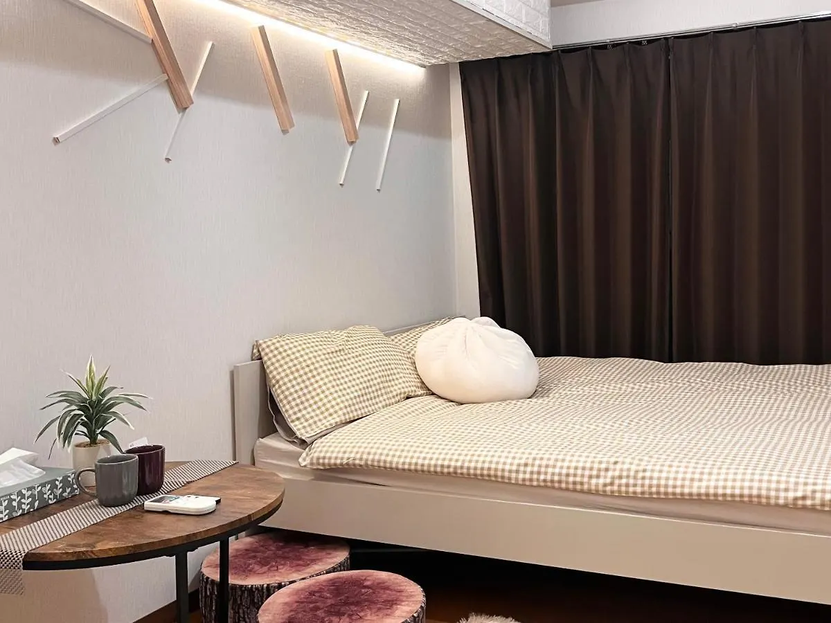 Ikebukuro Sugamo 202 Apartment Tokyo